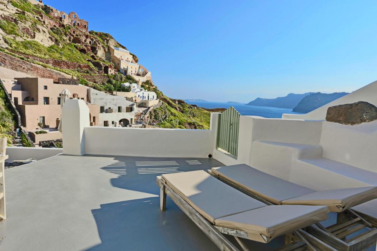 Oia Mare Villas (Adults Only) Exterior photo