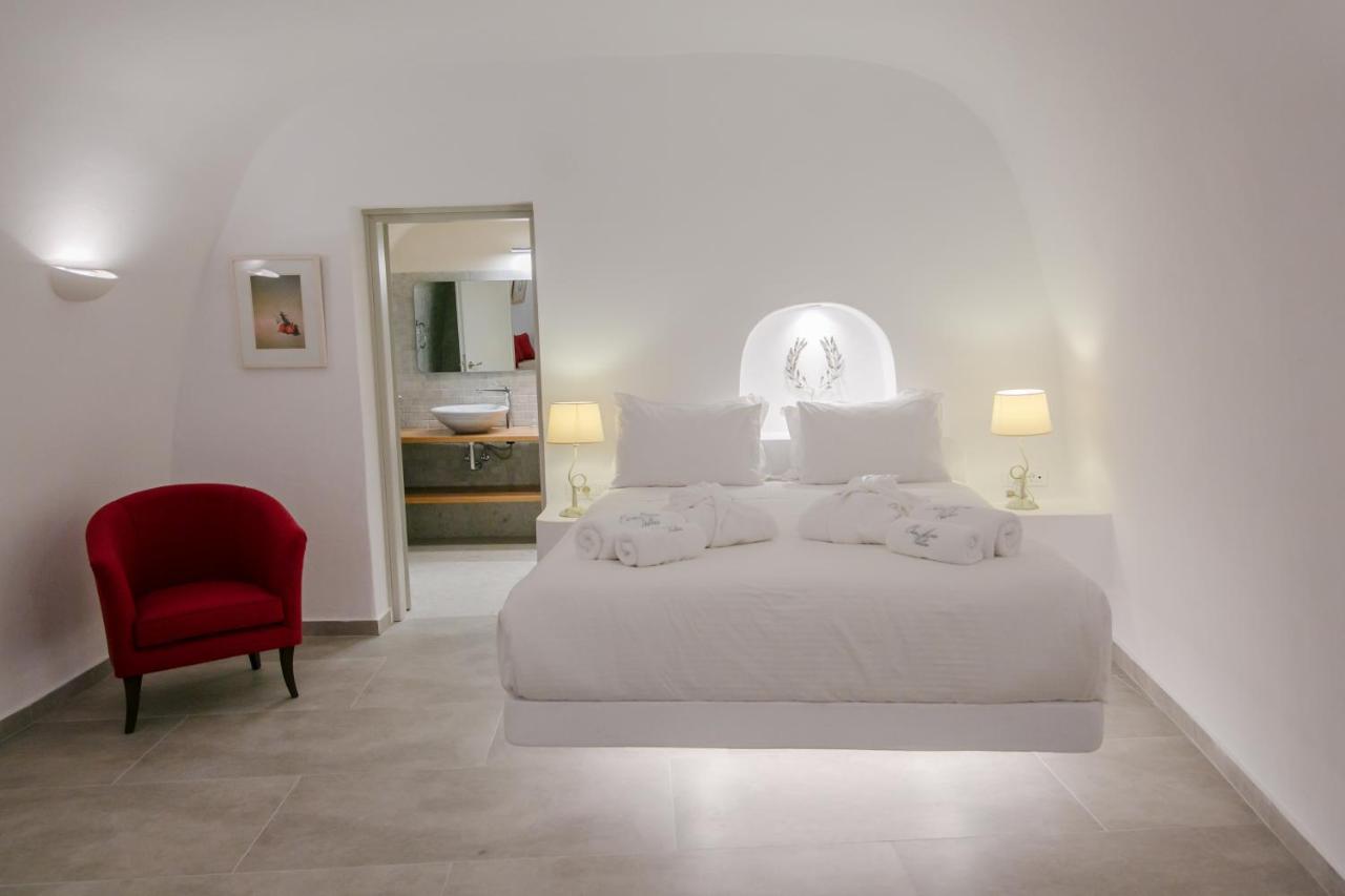Oia Mare Villas (Adults Only) Exterior photo