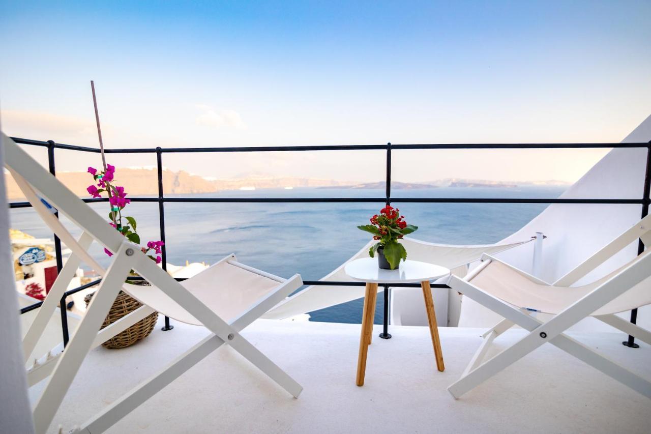 Oia Mare Villas (Adults Only) Exterior photo