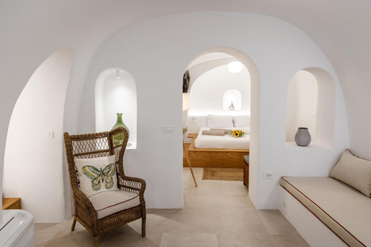 Oia Mare Villas (Adults Only) Exterior photo